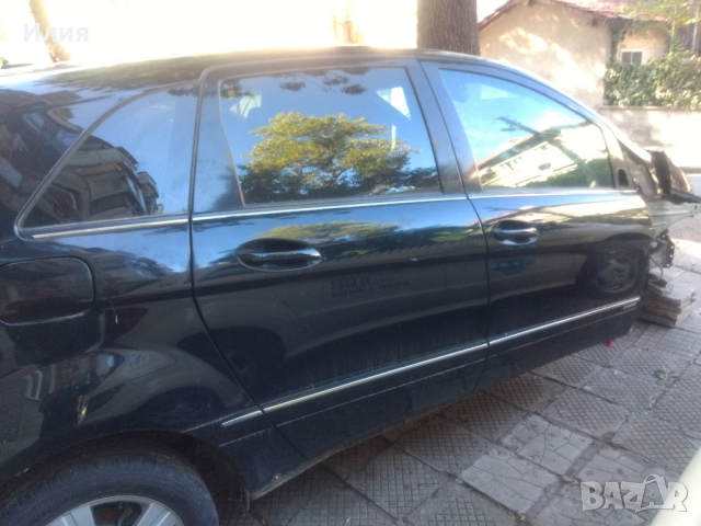 Мерцедес б класа на части 