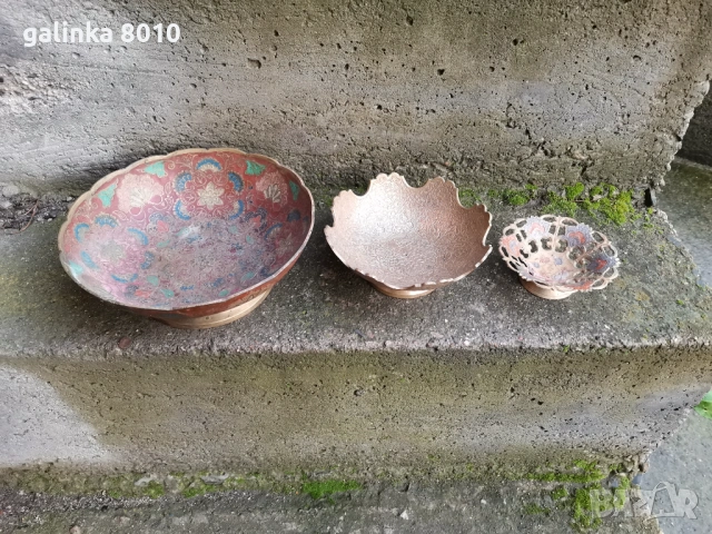 Стари бронзови съдове