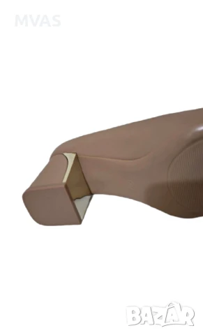 Нови бежови дамски обувки на нисък ток 38 размер, снимка 5 - Дамски обувки на ток - 50998189