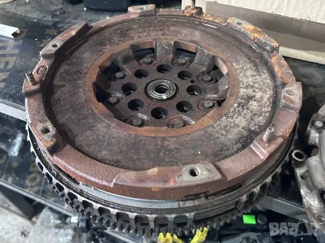 съединител 1.6 мерцедес бенц w205 c class, снимка 4 - Части - 49933865