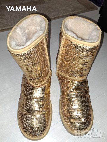 UGG  Дамски  Ботуши 39, снимка 3 - Дамски ботуши - 43243212