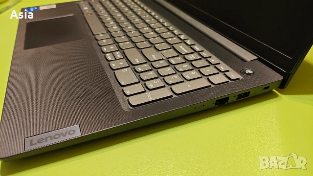 Продавам Lenovo V15 G3 IAP / i5-1235U / 16GB RAM / 512GB NVMe, снимка 5 - Лаптопи за дома - 53470719