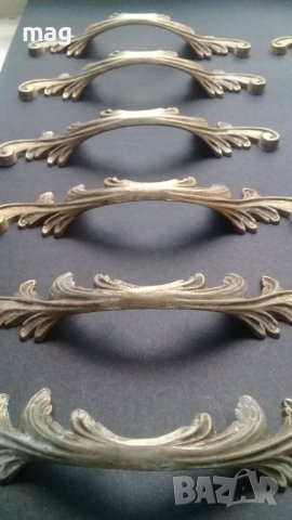 Старинни френски месингови дръжки и орнаменти,стил Луи XV., снимка 12 - Антикварни и старинни предмети - 37392117