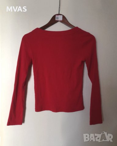 Червена блуза с дълъг ръкав с деколте S размер, снимка 2 - Блузи с дълъг ръкав и пуловери - 38135772