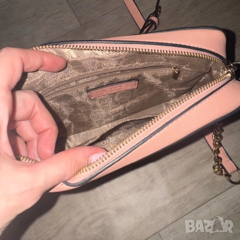 Розова чанта Michael Kors, снимка 8 - Чанти - 52729443