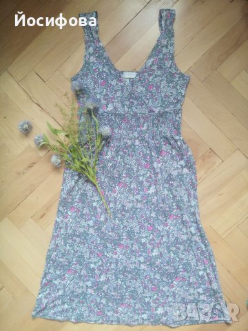 нежна рокля с флорални мотиви Sutherland, снимка 1 - Рокли - 37976869