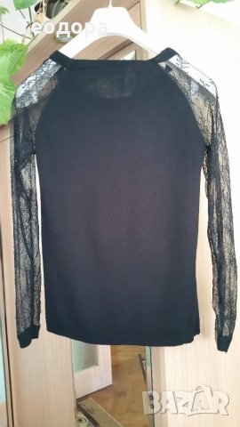 Претиво с дантела, снимка 1 - Блузи с дълъг ръкав и пуловери - 27024589