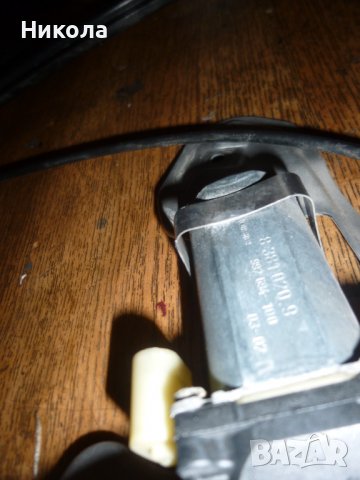 Преден десен стъклоповдигач Land Rover Range Rover III, снимка 3 - Части - 38920044