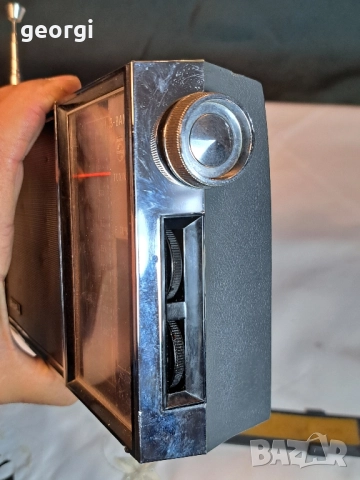 ретро радио транзистор Philips 90 rl 292 28/4, снимка 9 - Радиокасетофони, транзистори - 51922844