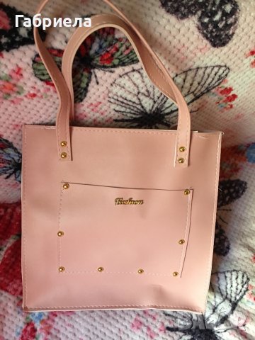 Розова дамска чанта, снимка 1 - Чанти - 40609863