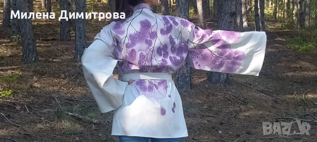 Ръчно рисувано сатенирано кимоно , снимка 3 - Сака - 48960223