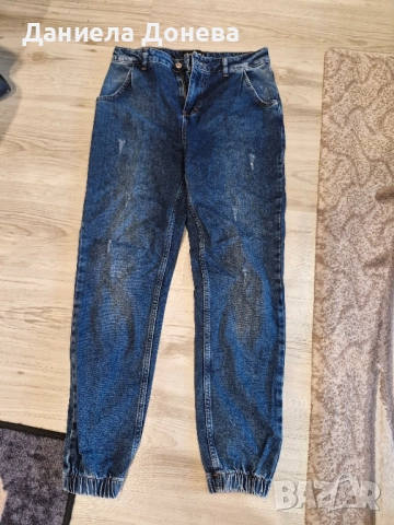 Дрехи и обувки на символични цени, снимка 5 - Дънки - 51936408