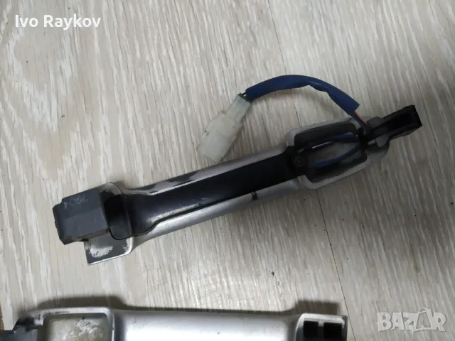 Външни дръжки за Toyota Corolla 2002, снимка 5 - Части - 47318072