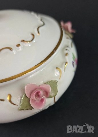 Кръгла бижутерка Sandizell, Dresden, снимка 4 - Други - 52838435