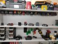 Стойки и поставки за батерии и инструменти, снимка 5