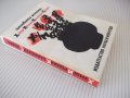 Книга"Шеговити истини:хумор,ирония,каламб..-В.Ганева"-468стр, снимка 13