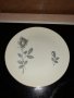 красива порцеланова чиния, снимка 1 - Чинии - 43855995