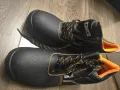 Работни обувки N 43 нови, снимка 1