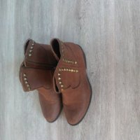 Обувки, снимка 5 - Дамски обувки на ток - 25962713