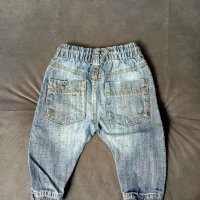 Бебешки дънки NEXT с ластик в кръста и на крачолите, снимка 2 - Панталони и долнища за бебе - 42982896