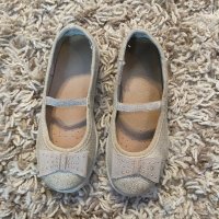 Обувки за момиченца 27 размер, снимка 2 - Детски маратонки - 40130807