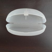 Прозрачен пластмасов калъф за очила, снимка 3 - Други стоки за дома - 43953662
