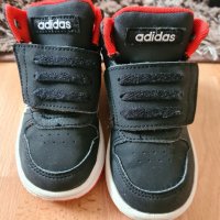 маратонки Adidas , снимка 3 - Детски маратонки - 43084322