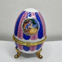 LIMOGES-France 🇫🇷 Порцеланово яйце, снимка 3 - Декорация за дома - 44003752