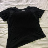 Calvin Klein Дамска тениска, снимка 1 - Тениски - 28747258