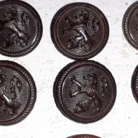 Лот царски военни бакелитени копчета, снимка 2 - Антикварни и старинни предмети - 37371163
