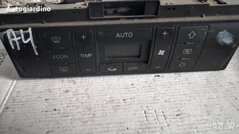 Климатичен блок / панел / табло зa Audi A4 - 8D0820043M, снимка 1