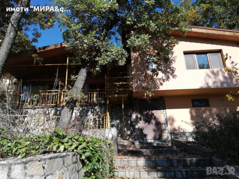 Вила с басейн и панорама към язовир - с. Светлина, обл. Хасково, снимка 1