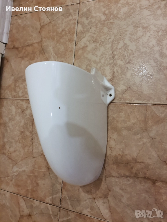 Продавам полуботуш /конзола/ за мивка, снимка 1