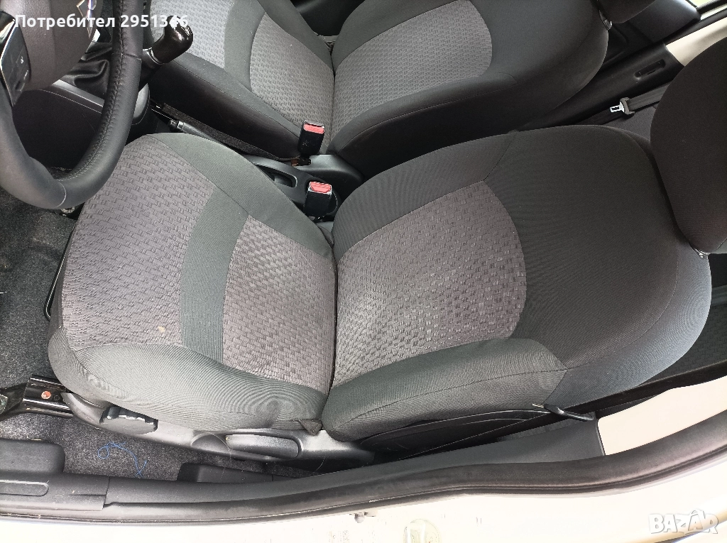 Салон Mitsubishi Space Star , снимка 1