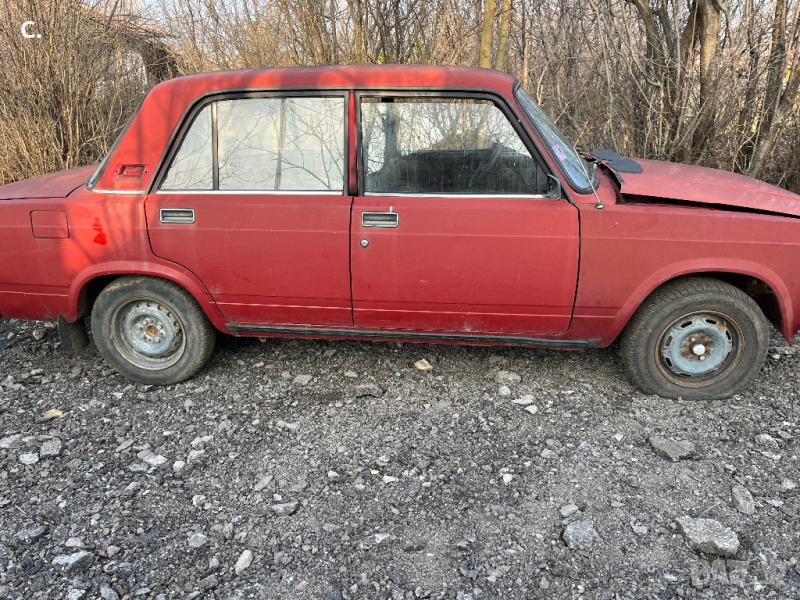 Lada/Лада на части , снимка 1