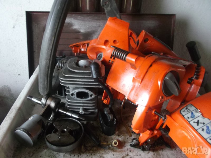   Husqvarna 236 на части, снимка 1