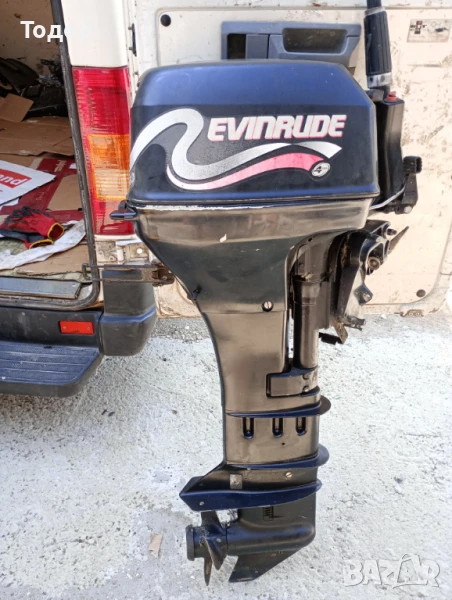 Продавам извънбордов д-л Evinrude 8HP, 4т, дълъг ботуш, 2000г, в добро състояние, внос от Италия, снимка 1