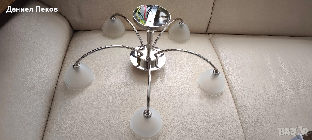 Полилей с пет крушки, снимка 1