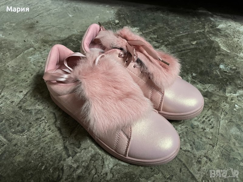 Нови кецове с естествен косъм, снимка 1