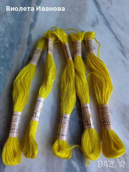 Мулине, 5 броя, лимонено жълто, снимка 1