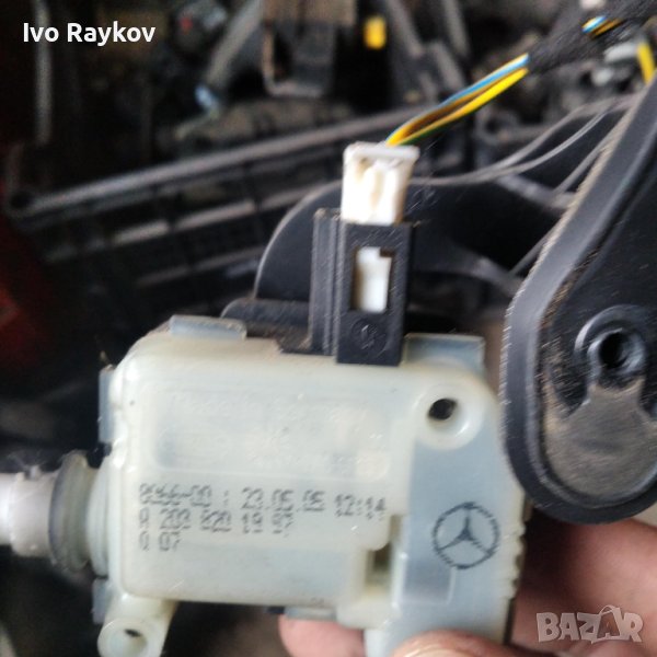 Моторче, капачка резервоар W169 ,A1698200714, снимка 1