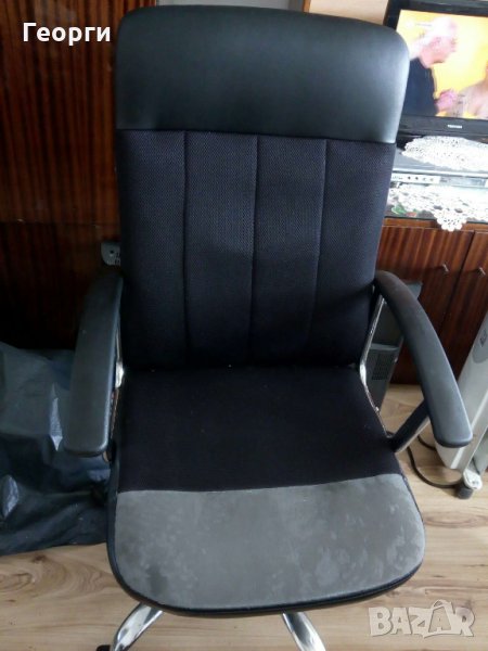 Висококачествен директорски офис стол с модерен дизайн и дишащ гръб! , снимка 1