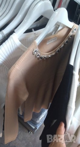 Намаление!Топ модел !Рипс блуза плетиво с ефектно колие , снимка 5 - Блузи с дълъг ръкав и пуловери - 42326434