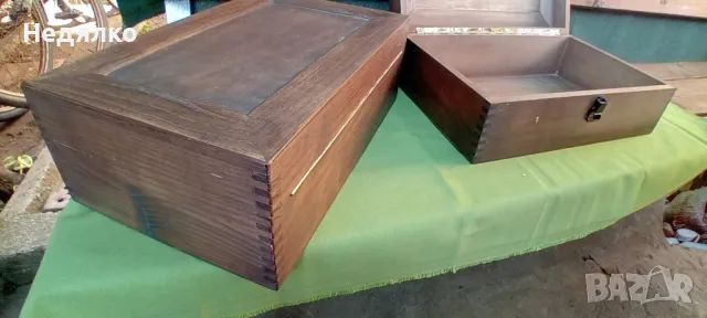 Винтидж кутии от явор,2бр,ценности,часовници,оръжия, снимка 10 - Антикварни и старинни предмети - 48043232