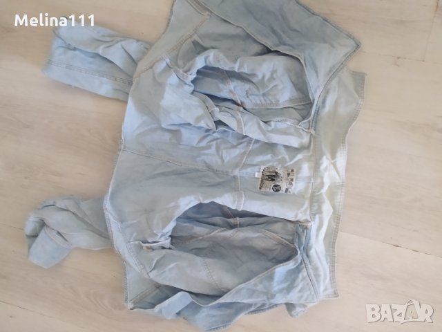 Продава дънково яке Модерно , снимка 2 - Якета - 34951408