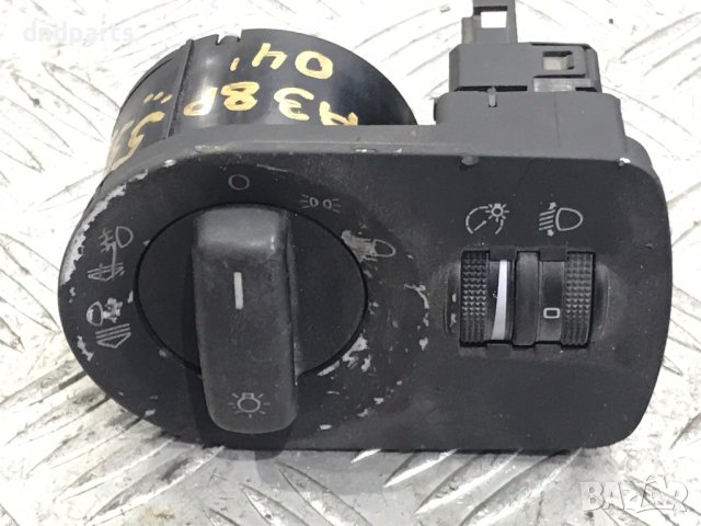 Ключ светлини Audi A3,2004г.