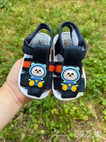 Мяукащи сандали при стъпване , снимка 4 - Детски сандали и чехли - 51226603