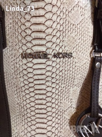 Дам.чанта-"Michael Kors"-/изк.кожа/,цвят-бежов+тъм.кафяв. Закупена от Италия., снимка 3 - Чанти - 27093345