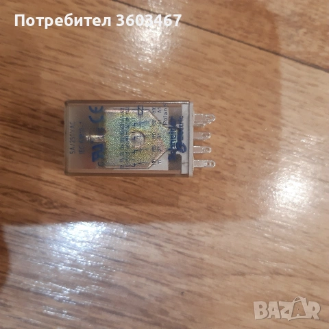Реле schneider/Telemecanique, снимка 3 - Резервни части за машини - 53237102