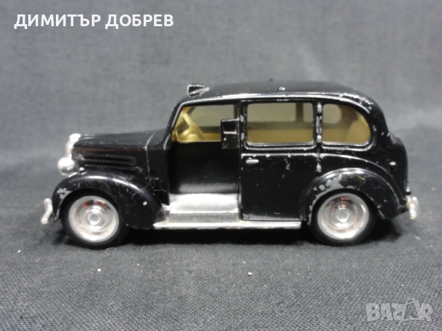 СТАРА РЕТРО МЕТАЛНА КОЛИЧКА AUSTIN FX 3 LONDON TAXI ERTL, снимка 2 - Колекции - 52223662
